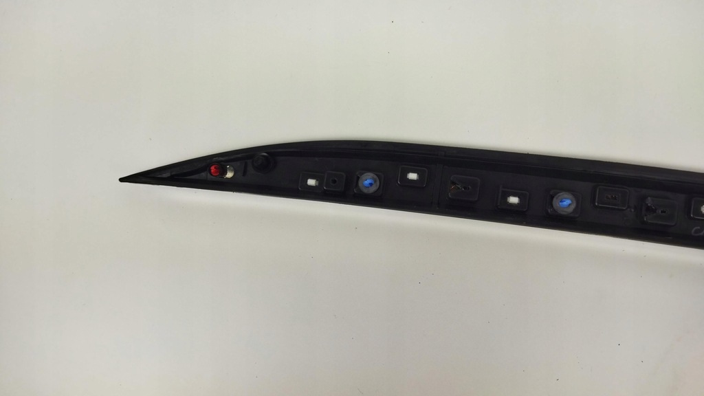 фото №6, Peugeot 2008 i молдинг кровельная правая 9806404777