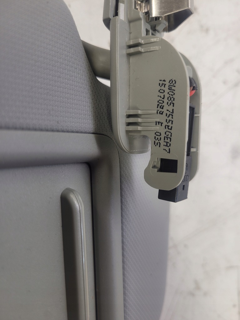 фото №5, Защита солнцезащитная audi a4 b9 a5 8w0857552g ea7