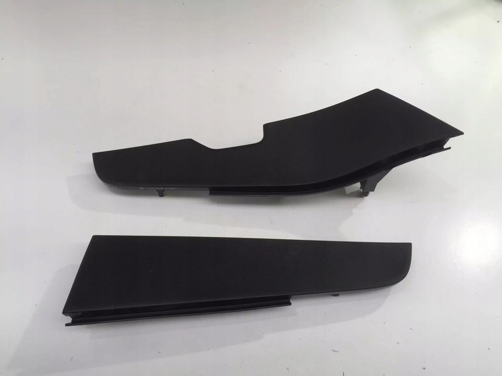 фото №1, Nissan leaf ii 2020 заглушка боковая туннель