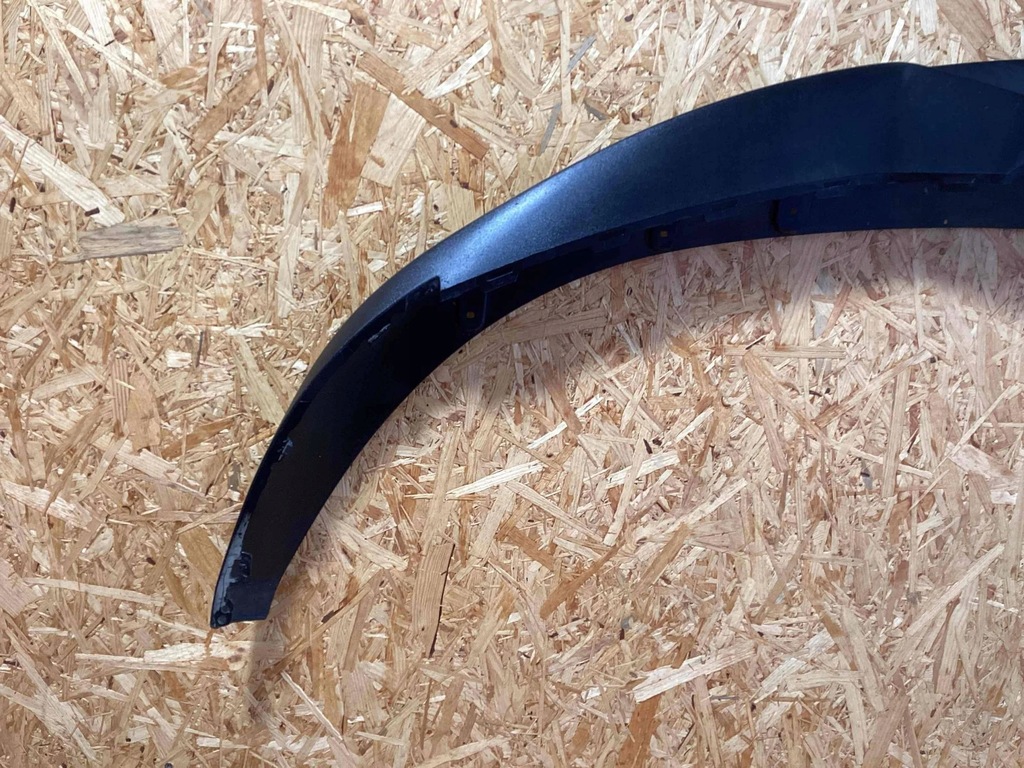 фото №9, Porsche taycan 9j1 2019 з передній спойлери