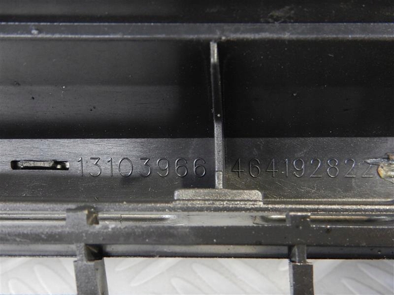 фото №3, Решітка радіатора решітка радіатора 13103966 opel vectra signum rok 2003