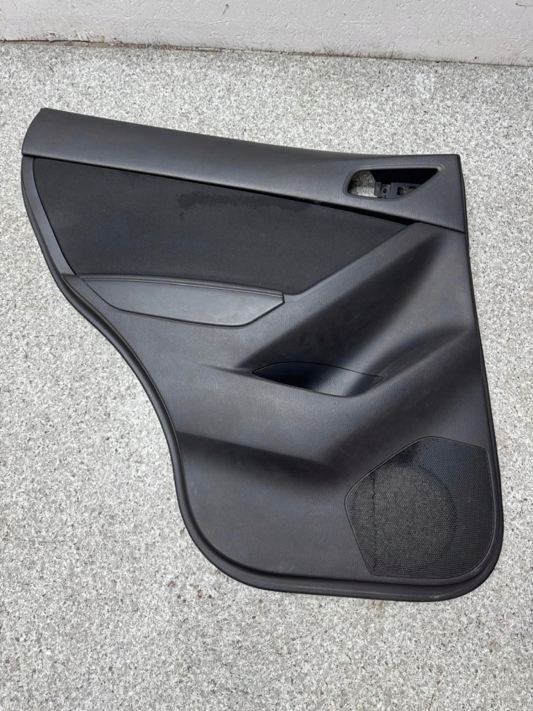 фото №1, Обшивка оббивка двері лівий задня mazda cx5 cx-5 2012-2017