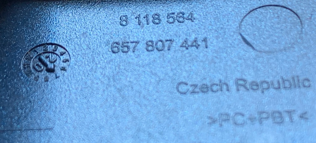 фото №3, Skoda scala 19- заглушка бампера фаркоп задняя