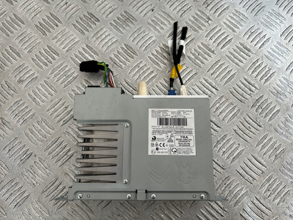 Купить Citroen jumpy 3 радио разъёмы 9818777780