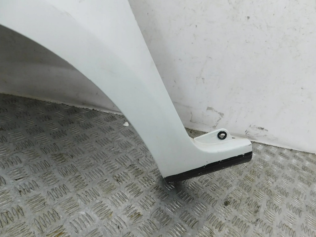 Крило перед передній ліве renault clio 3 3 195 в Україні