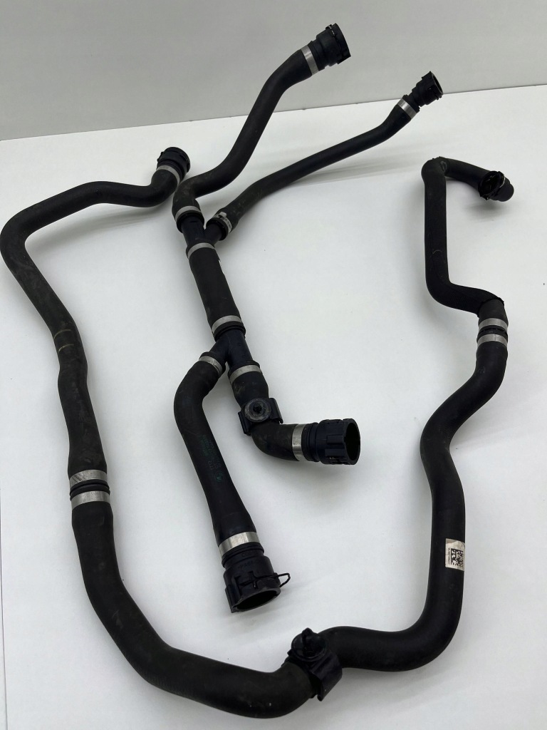 Купити Bmw 3 f30 330e b48 труба шланг води радіатора комплект 8673992