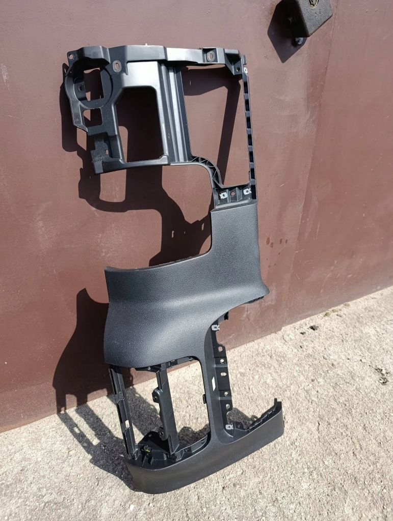 Купить Volkswagen tiguan 2012 другое запчасти салона автомобиля