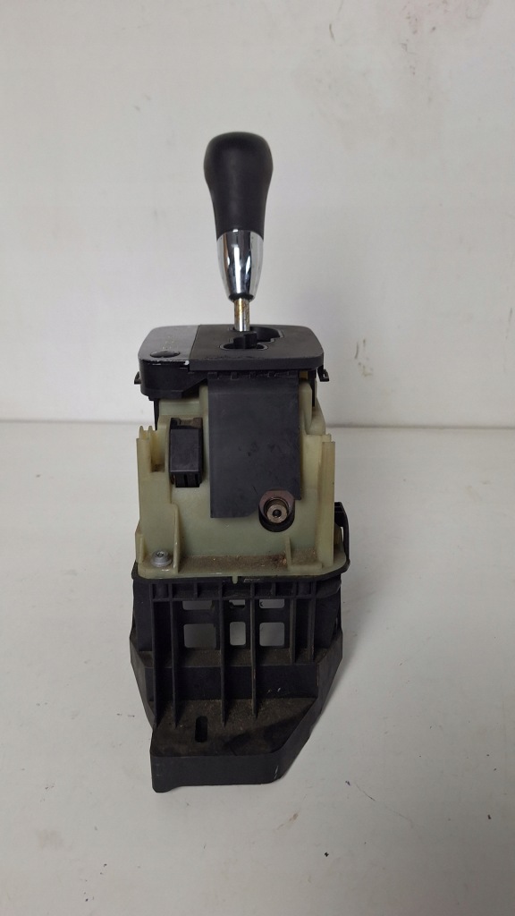 Mercedes a klasa w169 кулиса  передач ручка передача 169267056 кулиса Оригинал