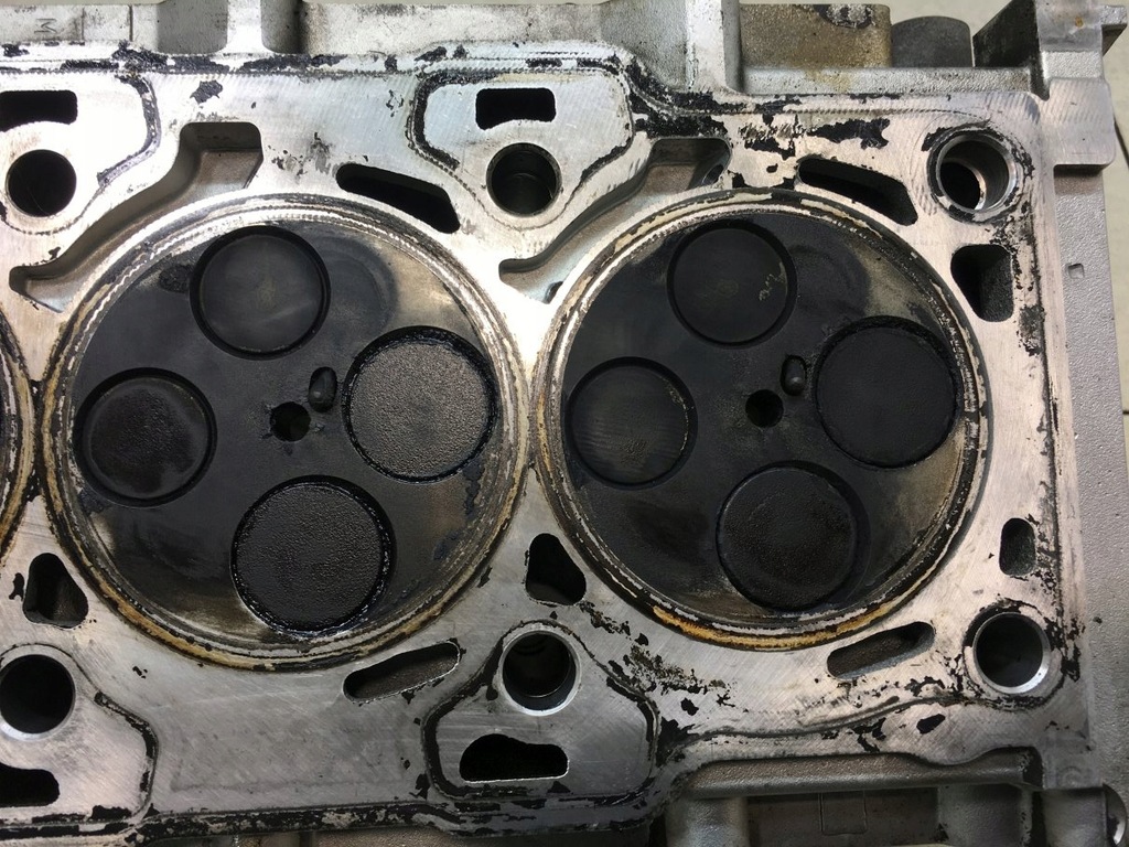 фото №12, Головка циліндрів carens ii 2.0 crdi l0350046l