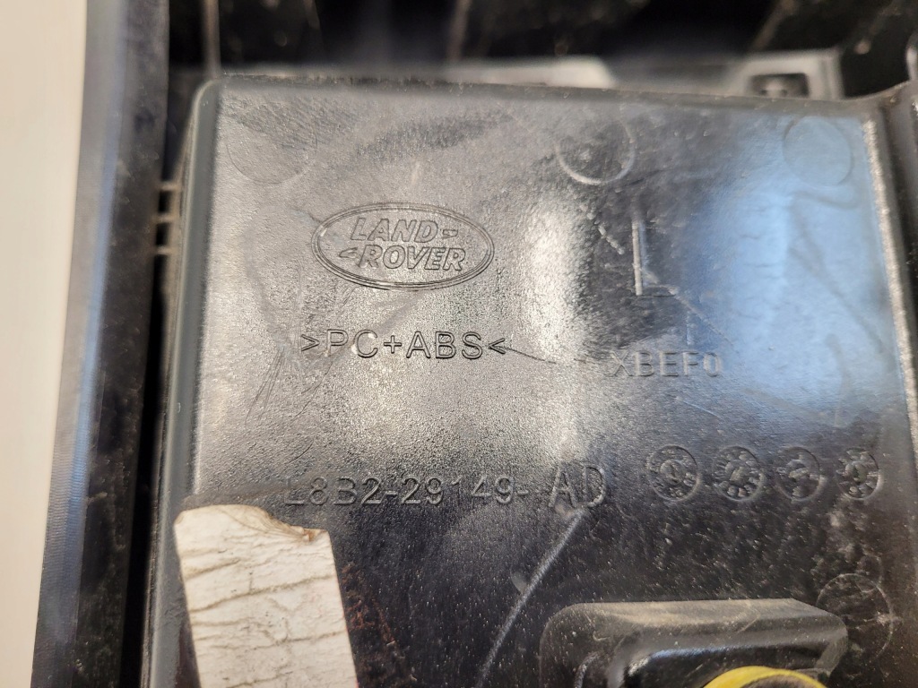 фото №14, Land rover defender молдинг бічна крила лівий задня