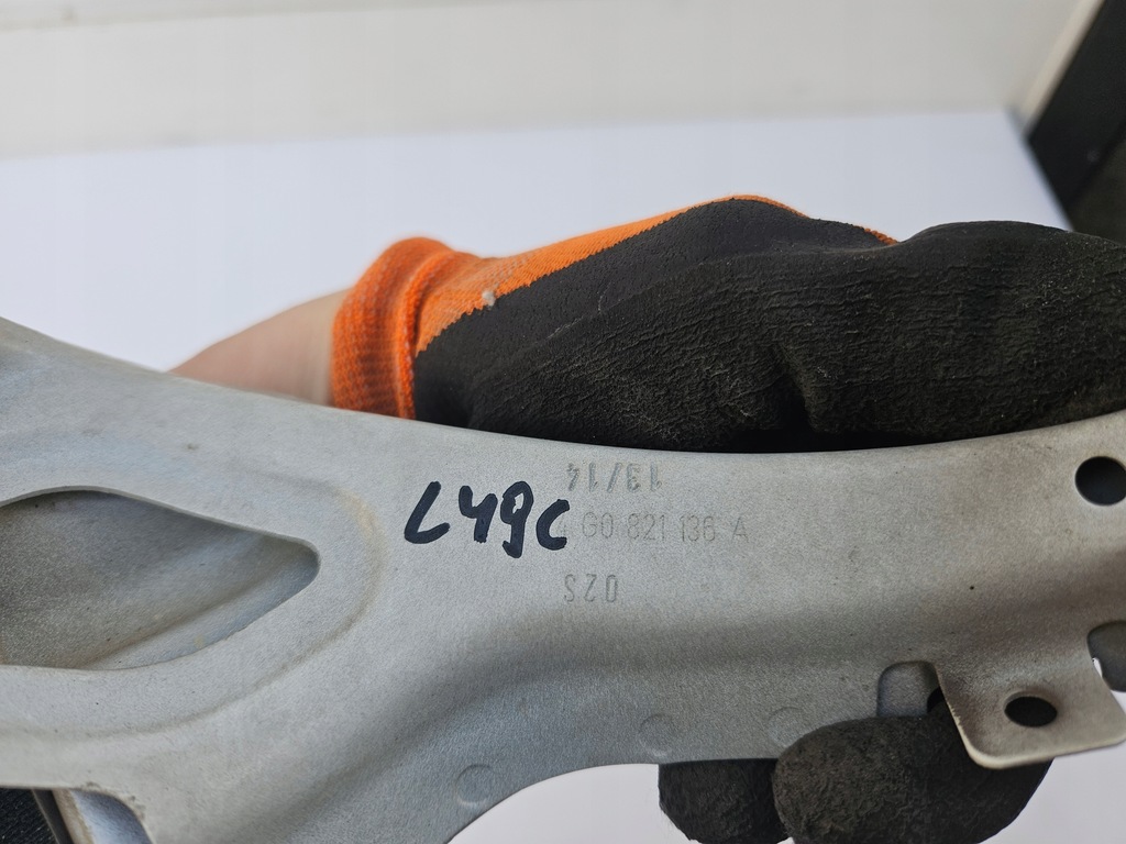 фото №6, Кронштейн крыла правого audi a6 c7 4g ly9c