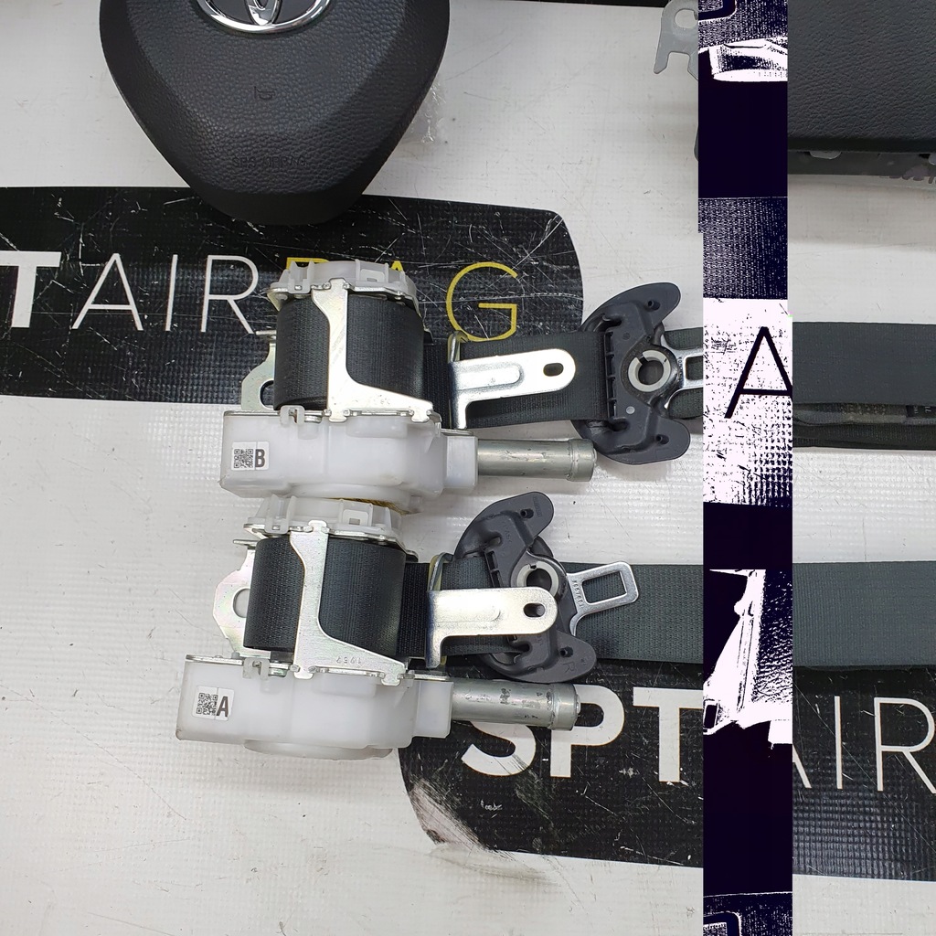 фото №10, Corolla e21 панель приладів консоль org подушки безпеки ремені подушка безпеки