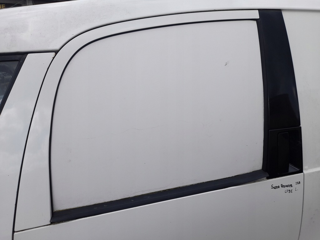 фото №13, Skoda roomster praktik дверь левый задняя левая lf9e