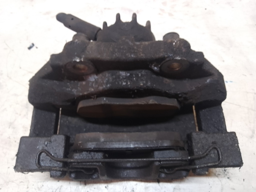 фото №5, Суппорт тормозной левый lub правый перед peugeot 5008