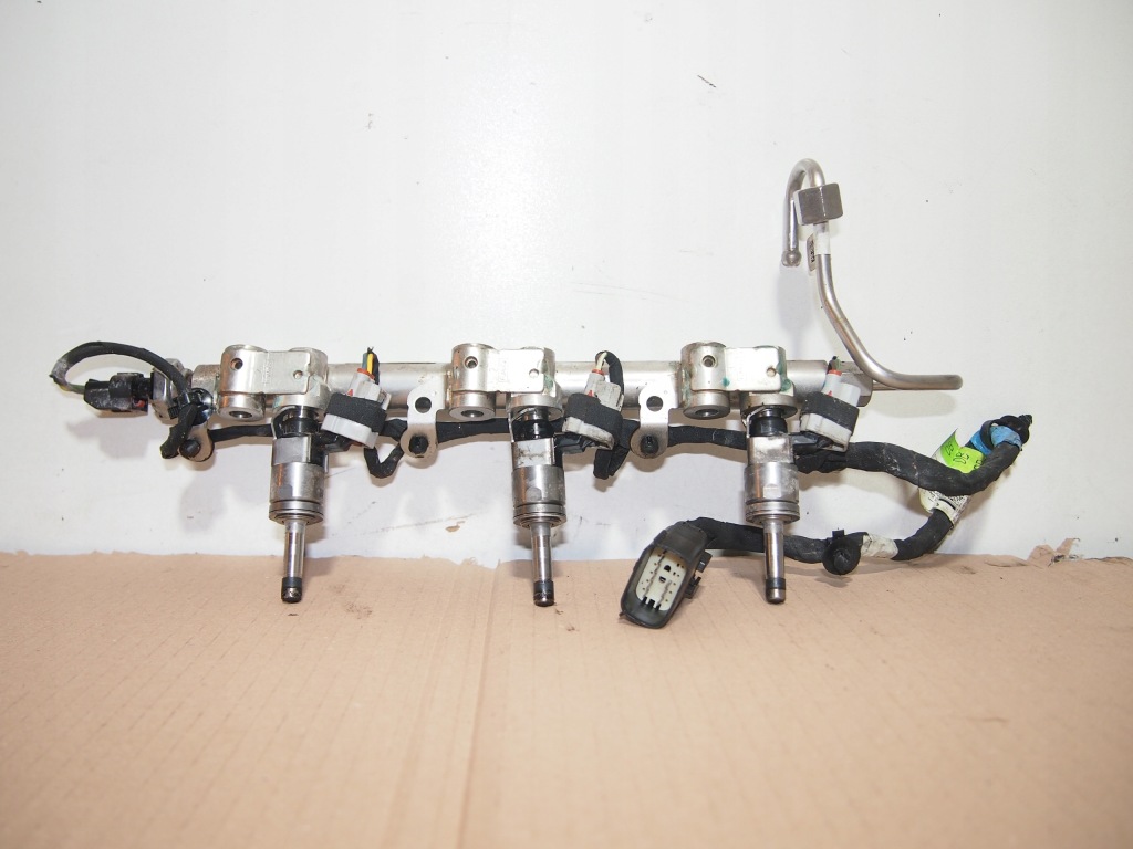 фото №1, Ford explorer hybrid `20 форсунки молдинг упорскування