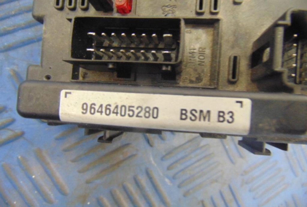 фото №5, Peugeot 206 1.6 16v модуль bsm