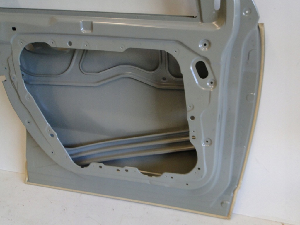 фото №13, Mercedes gla h247 247 eqa h243 243 дверь перед левый передние левая