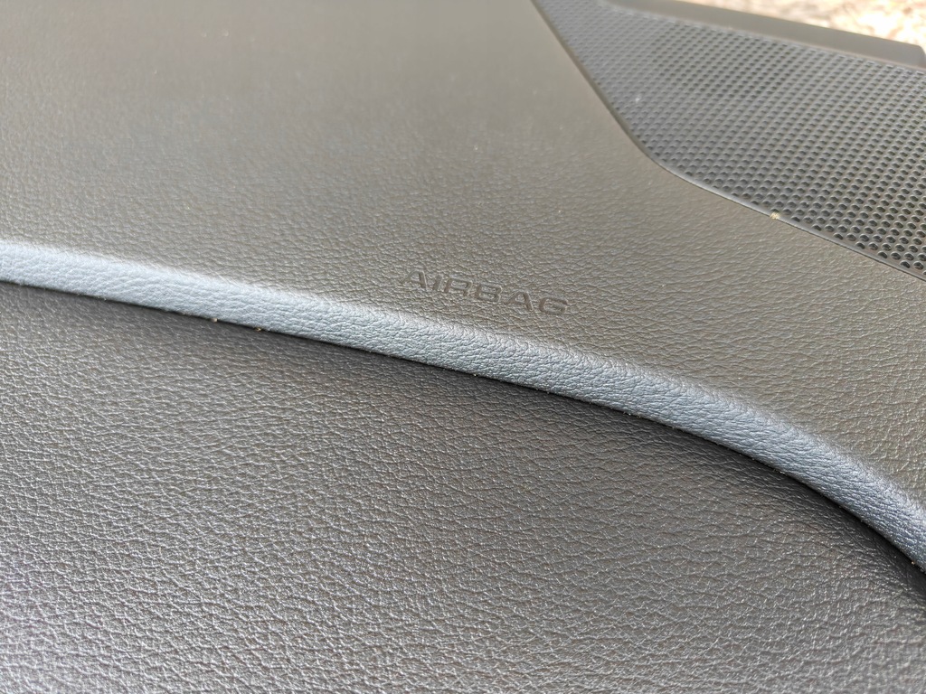 фото №11, Консоль панель приладів подушка безпеки ремені доводчик audi q8 etron 4ke 4kl857001e 4n0880201m