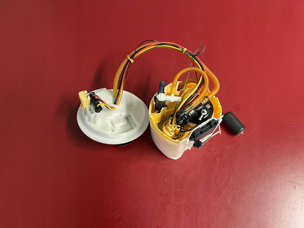 фото №1, 2020 bmw x7 g07 насос топлива 9468618