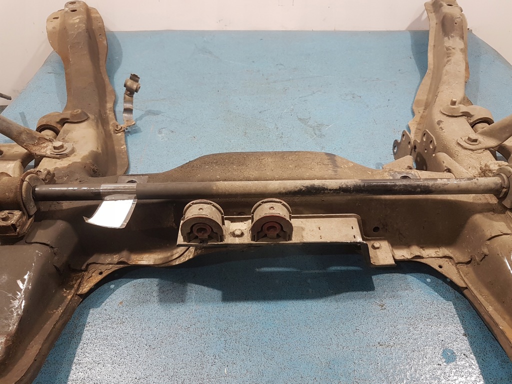 фото №8, Peugeot 807 i 2.0b подрамник подрамник перед