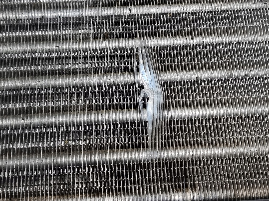 фото №13, Радіатор wody audi a6 c5 2.4 v6 автоматична коробка передач 121kw 00r