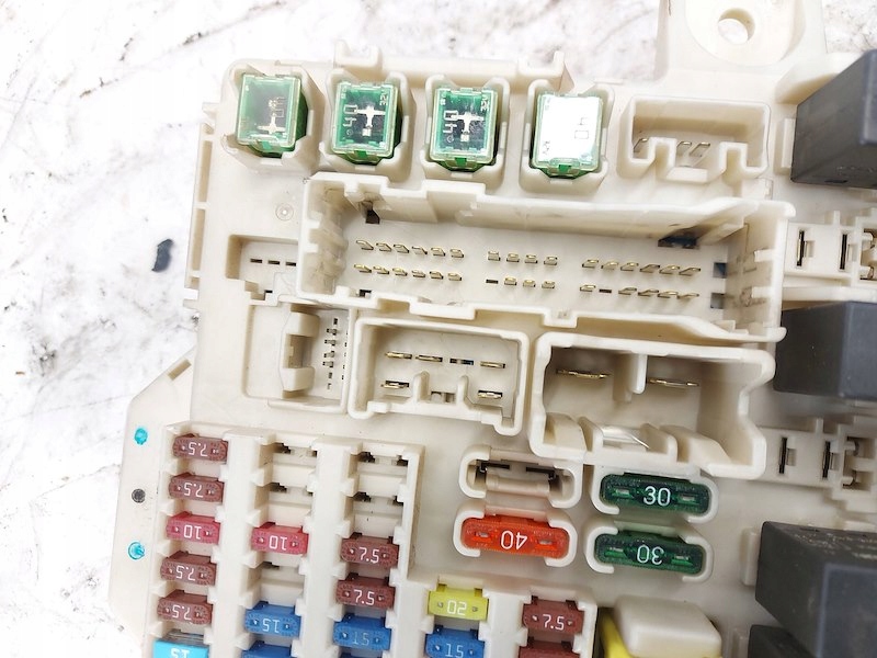 фото №8, Блок управления коробка предохранителей 8565a174 1791h0a1 mitsubishi colt vi z30