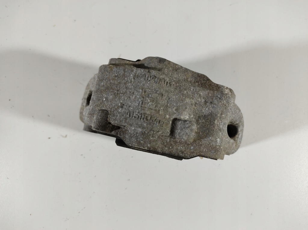 фото №6, Volvo v60 13r- подушка коробки передач