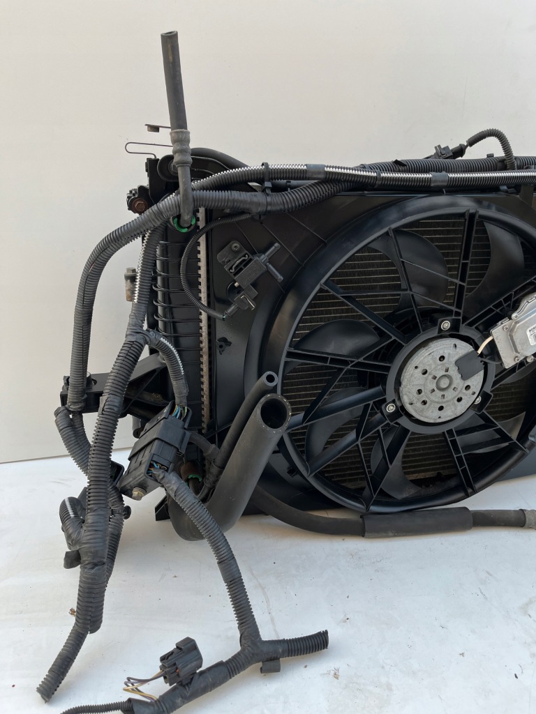 Комплект радиатор вентилятор volvo s80 1 2.4 98-06r. в Украине