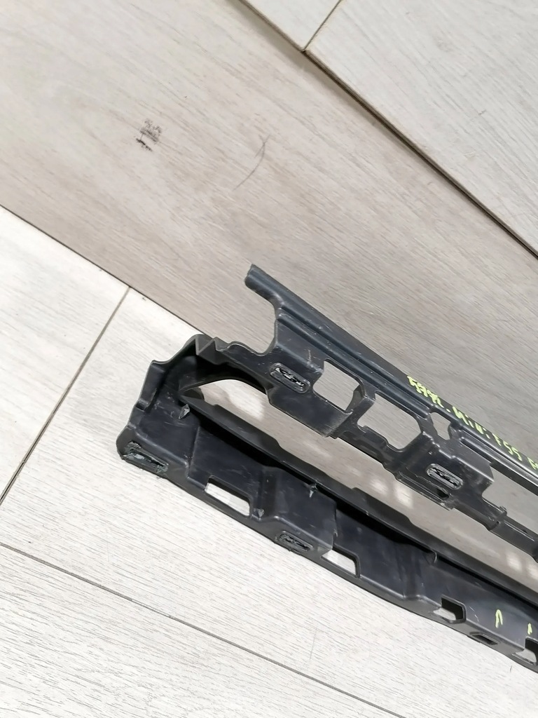 фото №10, Mini f55 f56 lift напрямна бампер перед 9451314