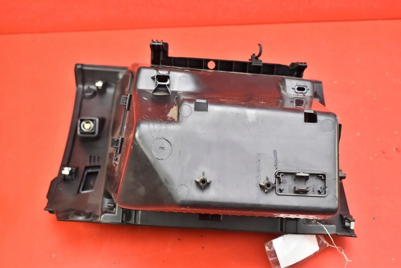 фото №5, Бардачок пасажира eu 9673811277 peugeot 208 1 i 12-16