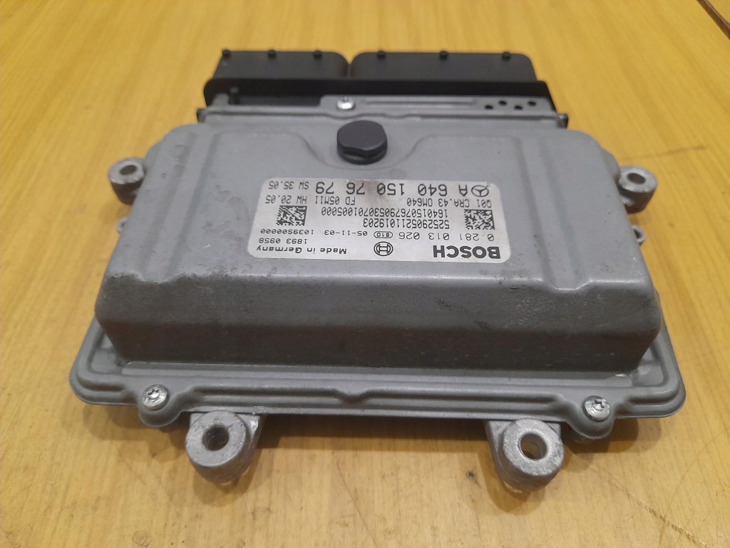 W245 klasa b 2.0 cdi бортовой компьютер двигателя a6401507679 Оригинал