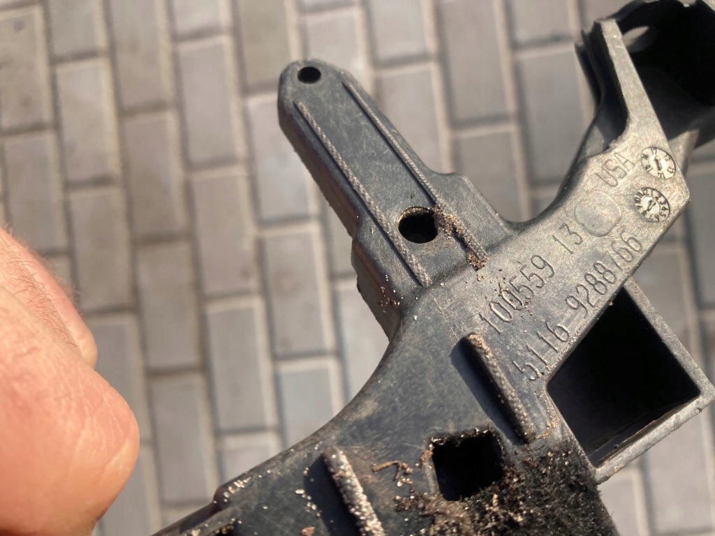 Bmw x6 g06 кронштейн кронштейн напрямна консолі салон 5116 9288763 105295487c в Україні