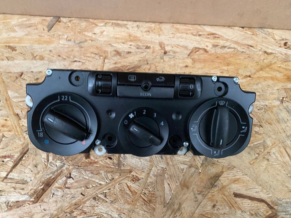 фото №1, Vw панель кондиционера 1k0820047cc