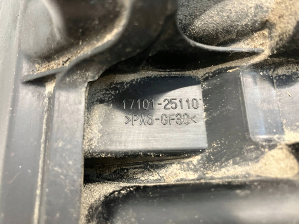 Rav4 v 2.5 гібрид колектор впускний  впускний 17101-25110 Зі Шроту