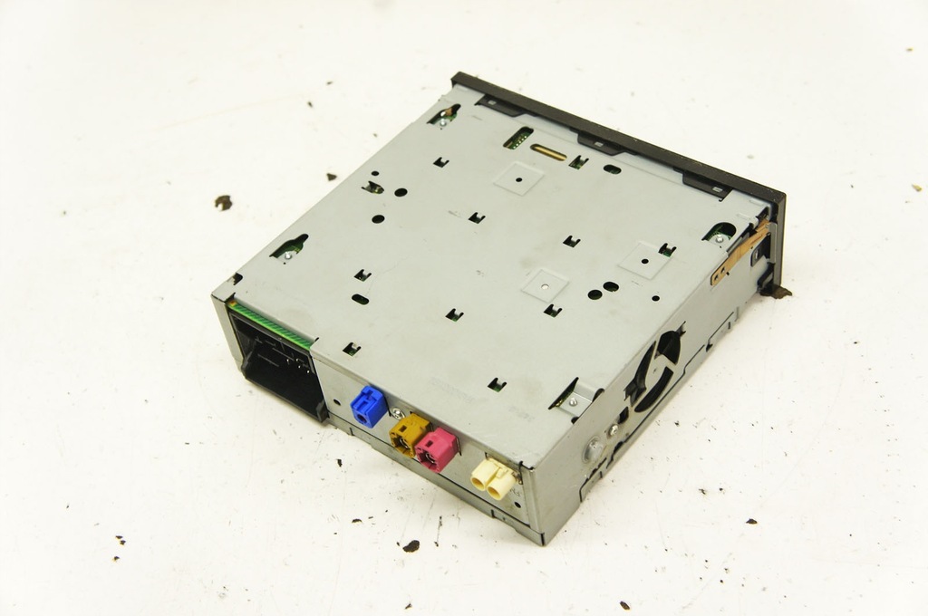 фото №6, Rb023 seat leon iii 5f считыватель sd media 5f0035846a