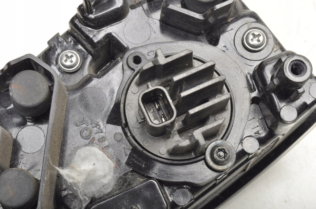 фото №9, Toyota prius iv лампа ліва задня лівий задня 81590-47021