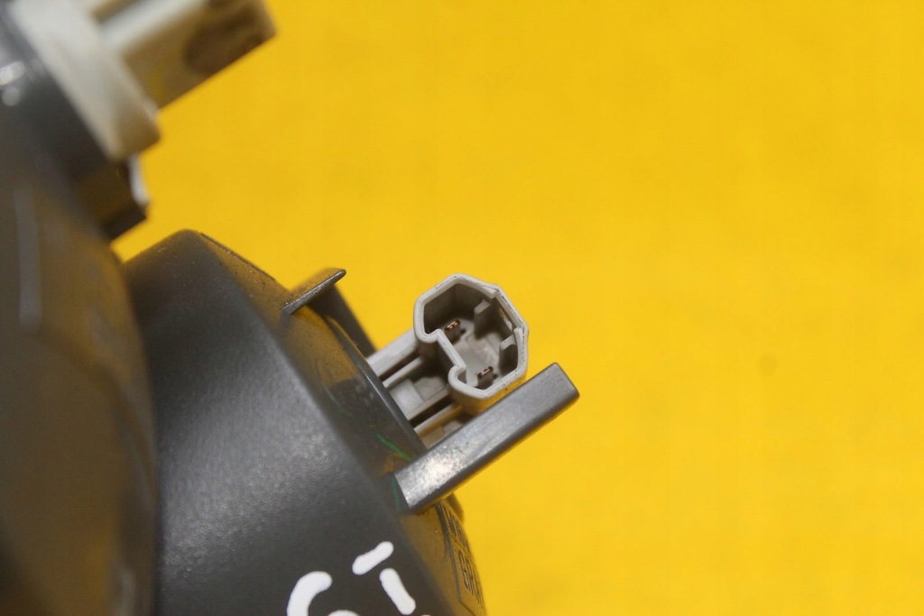 фото №7, Лампа крышки левый задняя mazda 6 i gg 226-61971 sedan