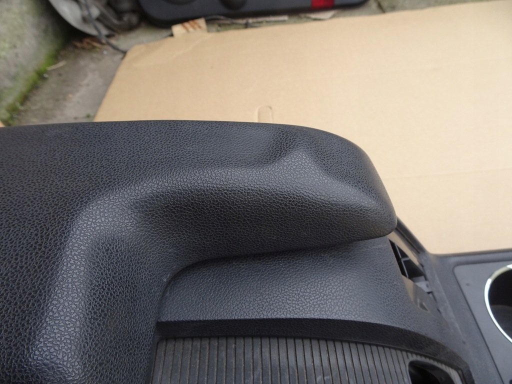 фото №8, Mercedes b klasa w245 подлокотник туннель средний