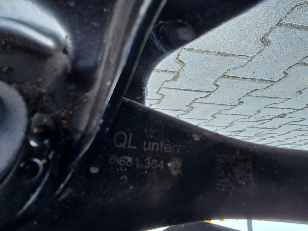 фото №8, Поворотний кулак важіль правий задня x drive bmw f45 f48 f39 6881362 6898964 6881364