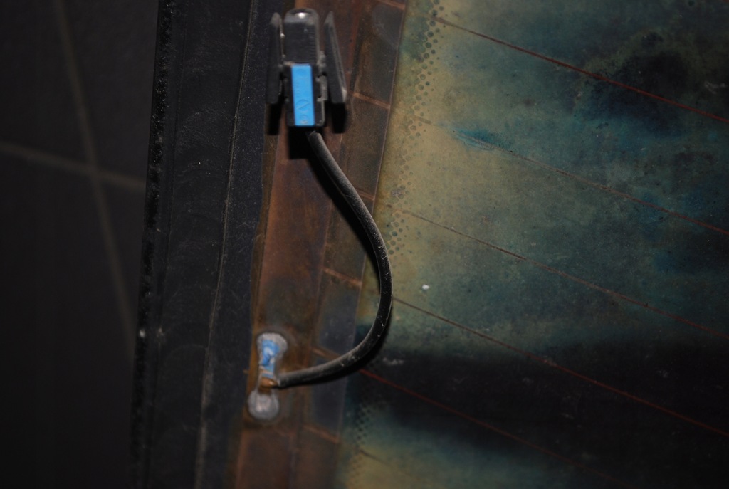 фото №14, Стекло задняя bmw e90 sedan as2