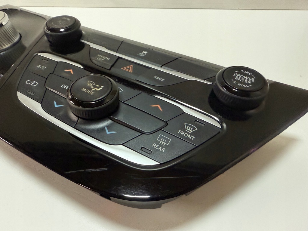 фото №10, Chrysler pacifica ii 17- usa панель управление кондиционера p56054991ac