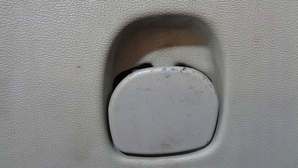 Бардачок alfa romeo 159 brera 2005-2011r. szary Недорого