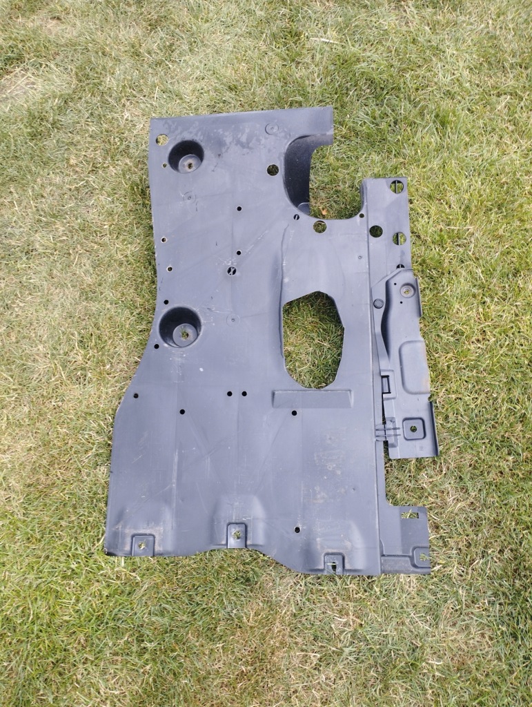 фото №1, Mazda 6 gj плита защита корпус подвеска правая ghk1561z1