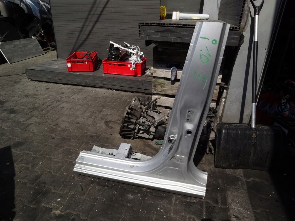 фото №1, Hyundai i10 ii 2016 блок двигуна поріг лівий оригінал