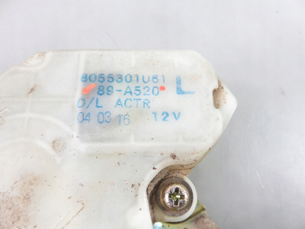 фото №9, Замок кришки nissan terrano ii r20 89a520