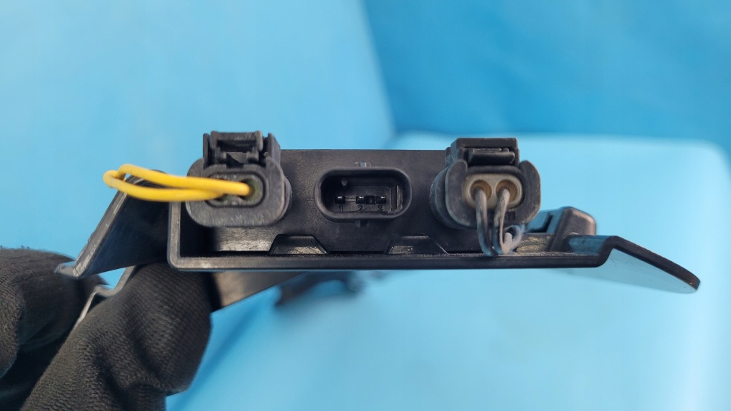 Купити Bmw x6 iii g06 21r напрямна бампера smart відкривач кришки 5a3f3e8 8070332