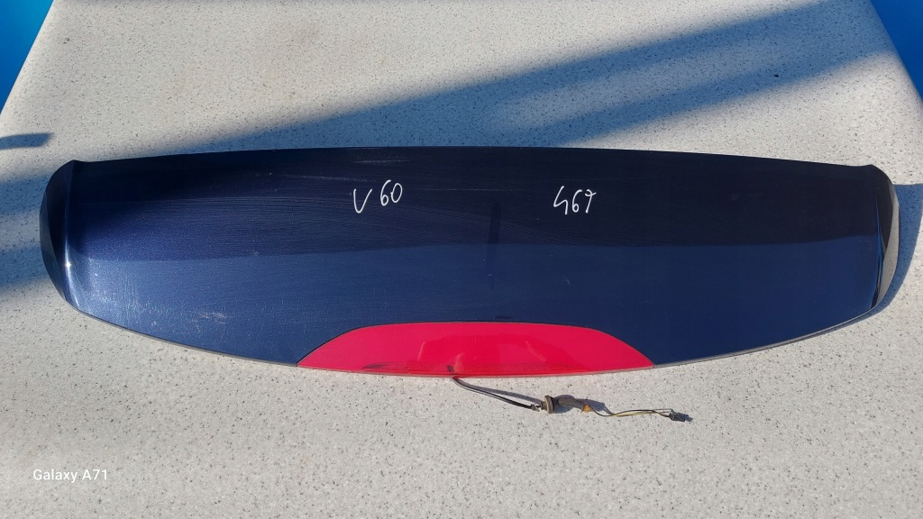 фото №1, Volvo v60 i lift молдинг козырёк задний крышки