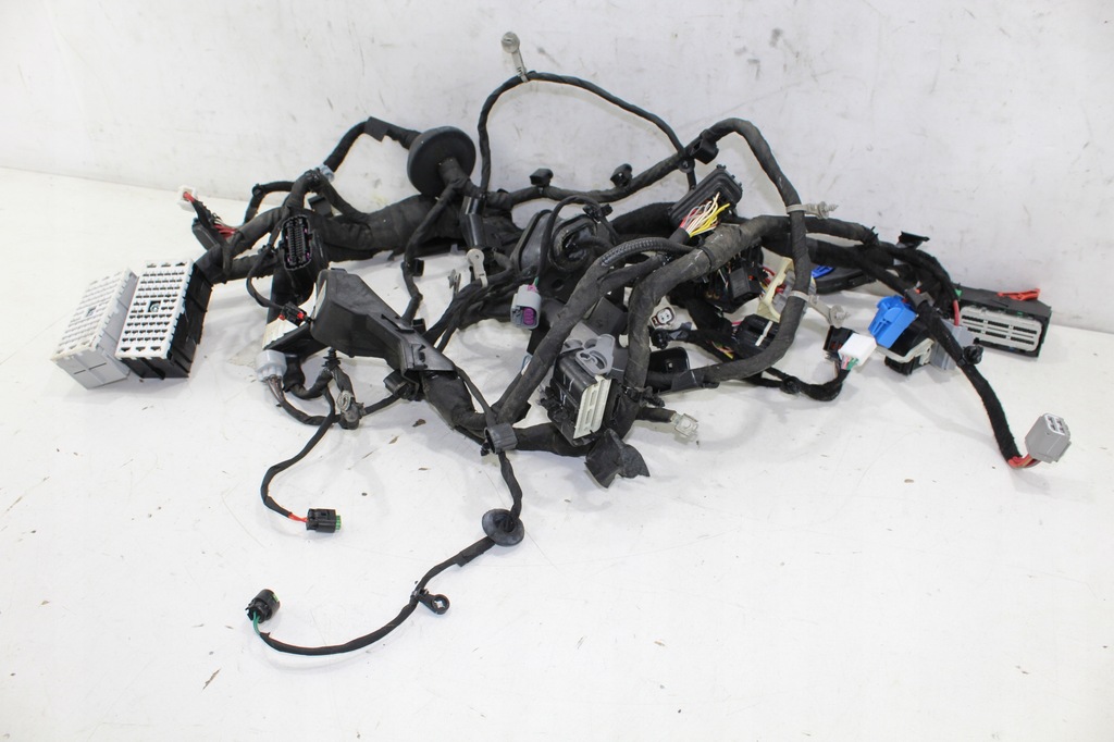 фото №6, Jeep cherokee kl 19- 3.2 жгут отсек двигателя