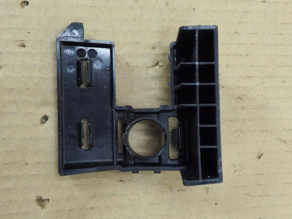 фото №8, Porsche taycan корзина pdc задня - 9j1807290