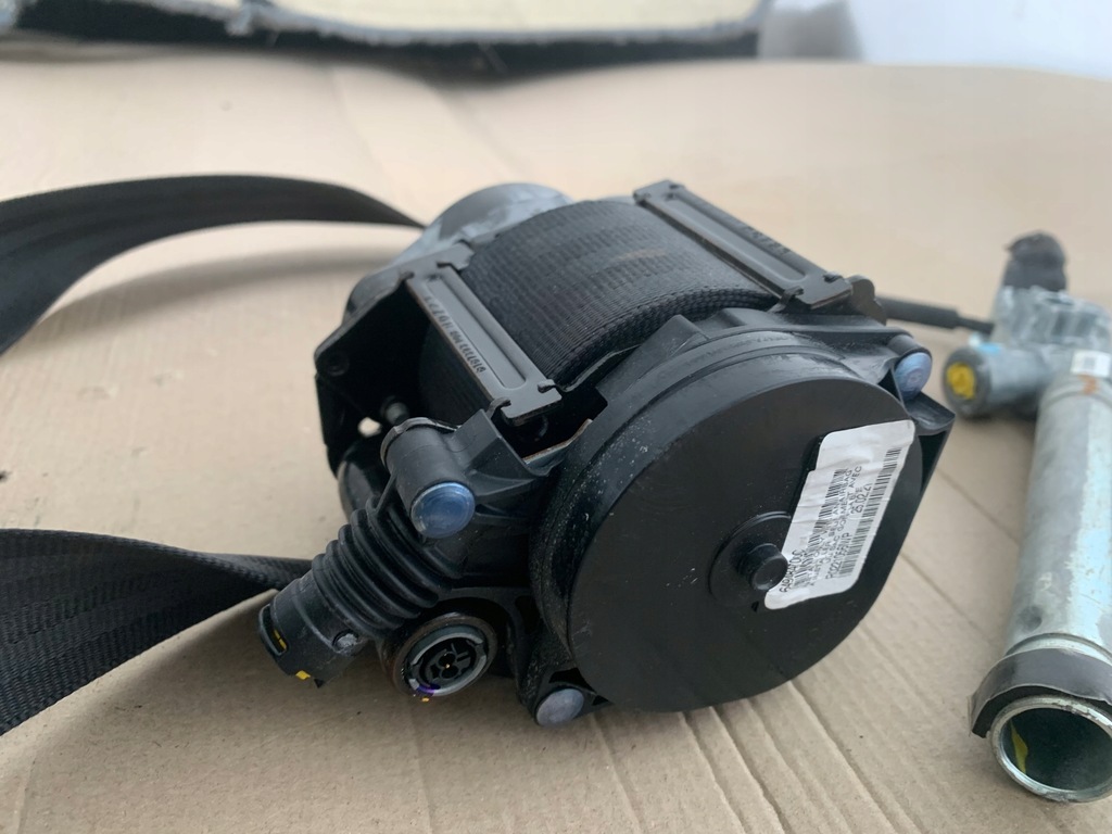 фото №12, Ford mustang mach-e rwd 2021r pas безопасности правый перед передний